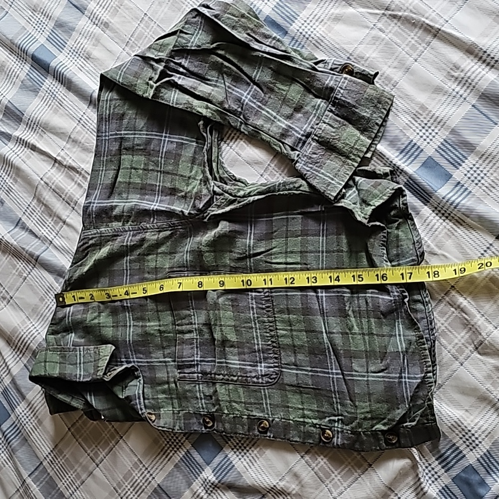 American Eagle Cropped Flannel